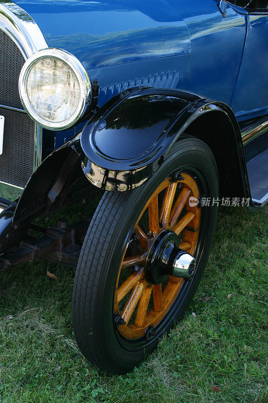 汽车- 1923奥兹莫比尔43-A